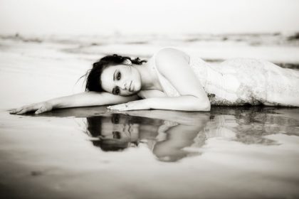 Houston trash the dress