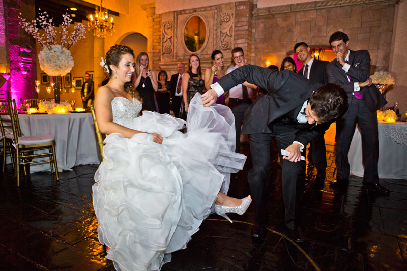 Las Velas Wedding Garter toss