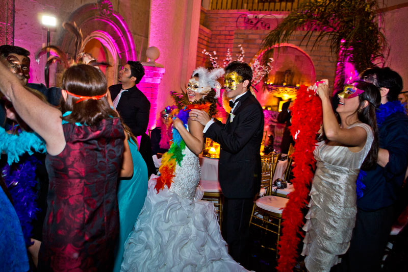 Las Velas Wedding A Hora Loca Party