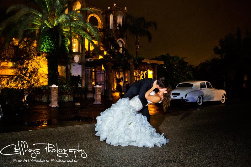 073-las-velas-houston-wedding-wedding-photographers-houston-tx Las Velas Wedding Portrait Outdoors