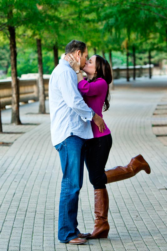 Downtown Houston theater district Engagement portraits kissing caffreys photography