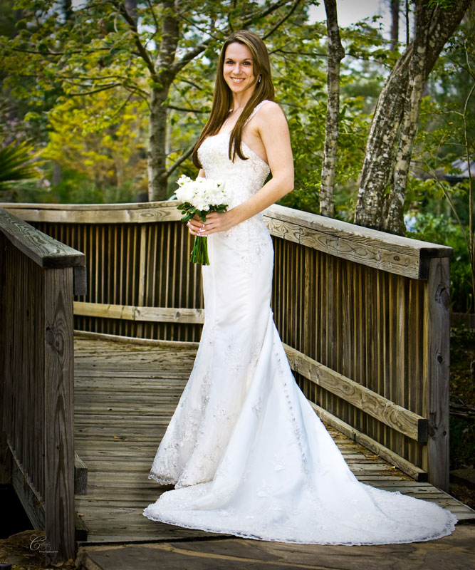 Breathtaking outdoor Houston Bridal Photography by caffreys photography