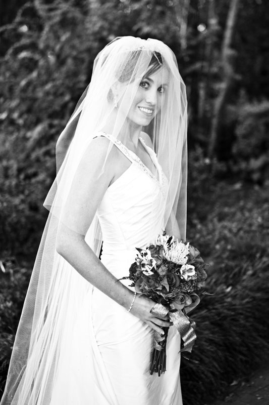 Bridal Veil Bridal Portraits outdoor caffreys photography