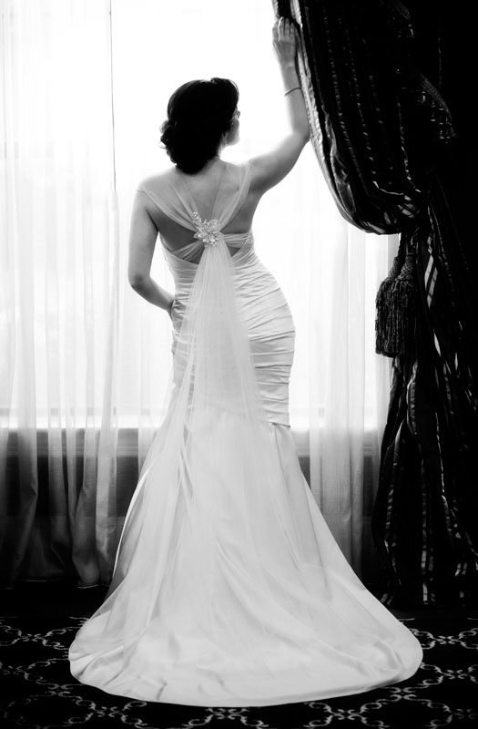 Stunning Elegant Bridal Portraits in Houston Caffreys Photography