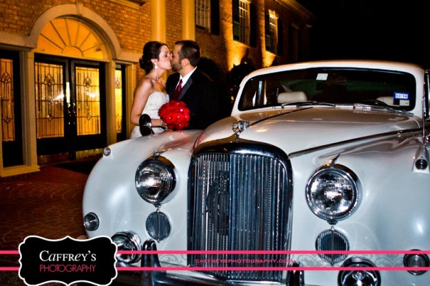 caffreys-photography-willow-fork-country-club-wedding Willow Fork Country Club Wedding with Caffreys Photography