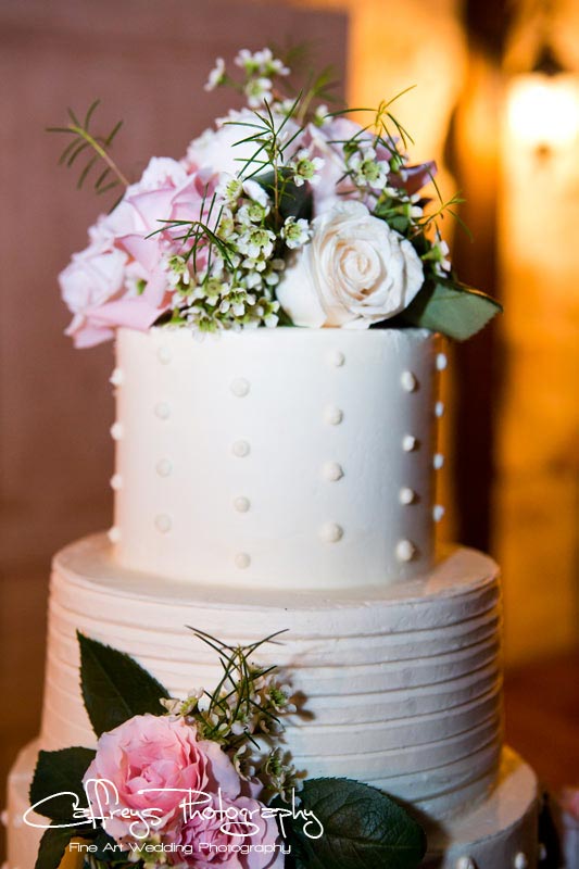 Pecan Springs Events Wedding cake